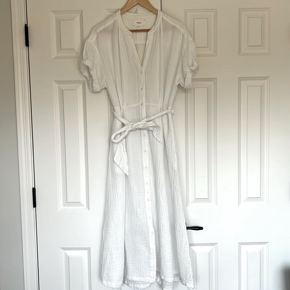 XiRENA White Button-Front Midi Dress with Tie Waist